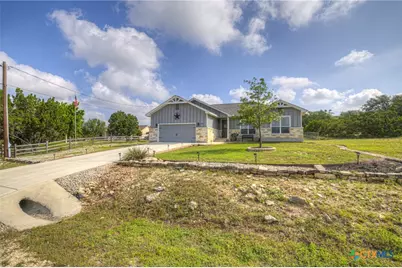 1720 Rocky Ridge Loop, Canyon Lake, TX 78133 - Photo 2