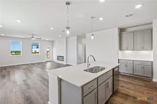 5416 San Pietro Dr, Austin, TX 78747 - Photo 14