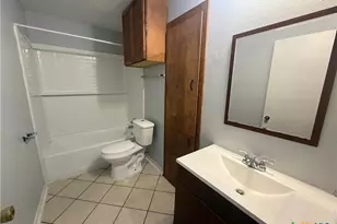 102 Cockerham St, Kyle, TX 78640 - Photo 6