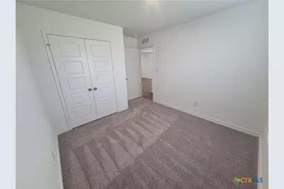 942 Bluegrass Point, New Braunfels, TX 78130 - Photo 18