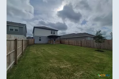 942 Bluegrass Point, New Braunfels, TX 78130 - Photo 32