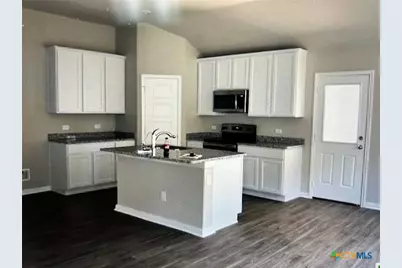 1109 Elm Fall, Seguin, TX 78155 - Photo 10