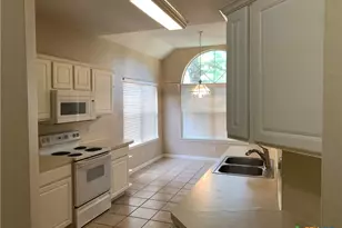 947 River Rock, New Braunfels, TX 78130 - Photo 10