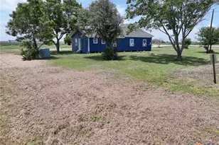7296 FM 234, El Toro, TX 77957 - Photo 8