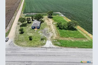 7296 Fm 234, El Toro, TX 77957 - Photo 1
