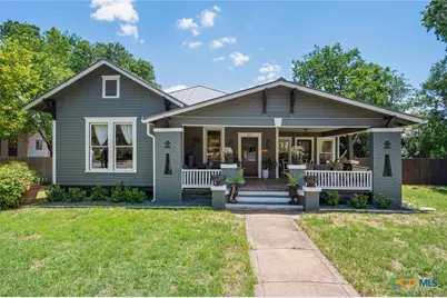 1017 W Hopkins Street, San Marcos, TX 78666 - Photo 2