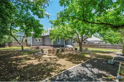 1017 W Hopkins Street, San Marcos, TX 78666 - Photo 30