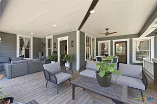 1017 W Hopkins St, San Marcos, TX 78666 - Photo 4