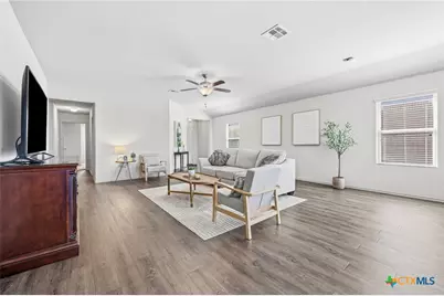 709 Carol Drive, Hutto, TX 78634 - Photo 6
