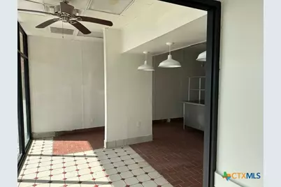 1211 N Virginia Street, Port Lavaca, TX 77979 - Photo 10