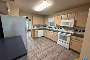 4403 Oak Vista Cir, Killeen, TX 76542 - Photo 8