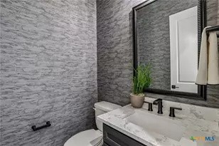 325 Ridgeway Dr, Georgetown, TX 78628 - Photo 18