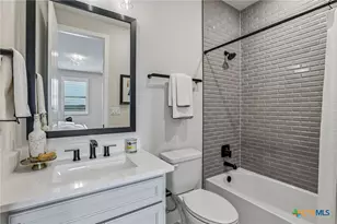 325 Ridgeway Dr, Georgetown, TX 78628 - Photo 28