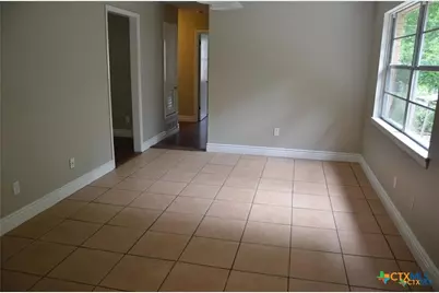 410 Nauert Street, Copperas Cove, TX 76522 - Photo 4