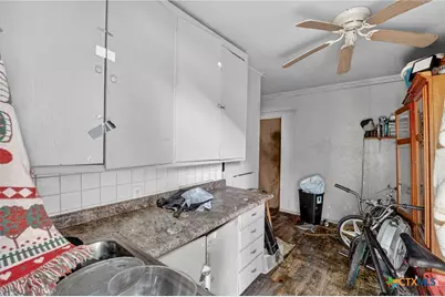 1210 S 5th Street, Temple, TX 76504 - Photo 8