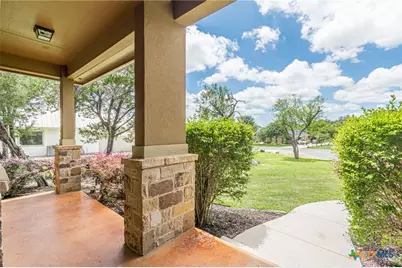 2628 Wolf Lair, New Braunfels, TX 78132 - Photo 4