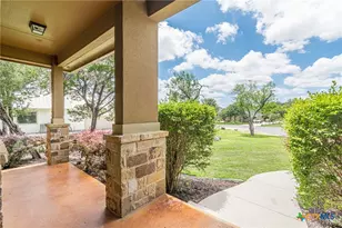 2628 Wolf Lair, New Braunfels, TX 78132 - Photo 4
