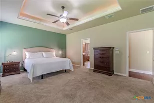 2628 Wolf Lair, New Braunfels, TX 78132 - Photo 14