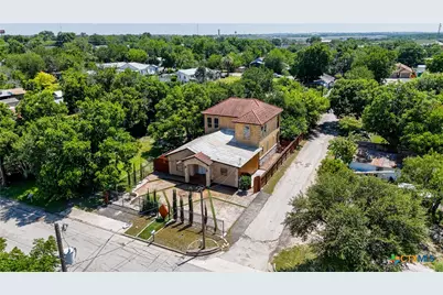 295 N West End Avenue, New Braunfels, TX 78130 - Photo 44