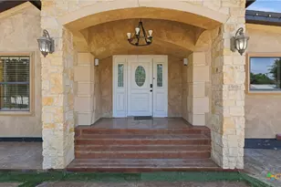 295 N West End Ave, New Braunfels, TX 78130 - Photo 4