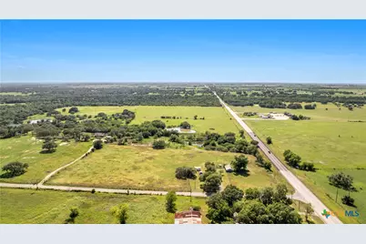 2602 Bootlegger Lane, Yoakum, TX 77995 - Photo 24