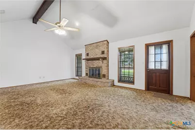214 E Montana Drive, Shiner, TX 77984 - Photo 8
