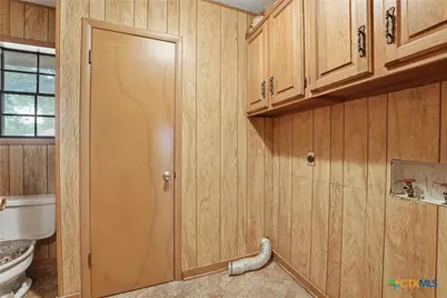 214 E Montana Drive, Shiner, TX 77984 - Photo 30