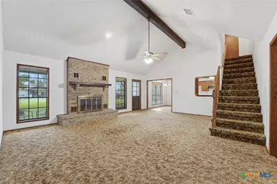214 E Montana Drive, Shiner, TX 77984 - Photo 6