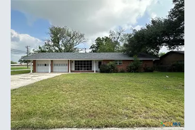 1302 Canary Lane, Seguin, TX 78155 - Photo 1