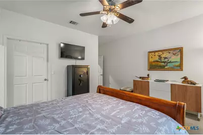 1202 E Avenue F, Lampasas, TX 76550 - Photo 16