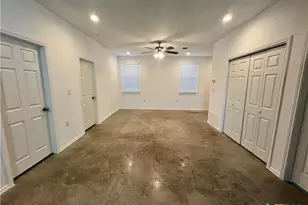 805 Hallie Cove, Lockhart, TX 78644 - Photo 26
