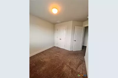 100 Clearlake Drive, Hutto, TX 78634 - Photo 10