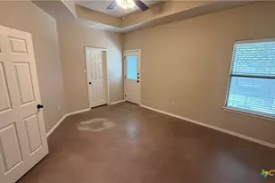 708 Saengerhalle Rd, New Braunfels, TX 78130 - Photo 20