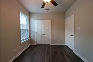 549 Creekside Frst, New Braunfels, TX 78130 - Photo 24