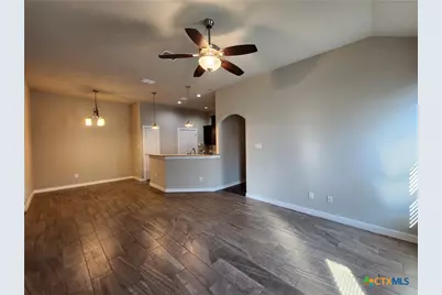 549 Creekside Forest, New Braunfels, TX 78130 - Photo 6
