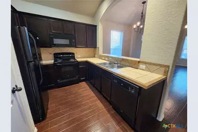 538 Creekside Circle, New Braunfels, TX 78130 - Photo 6