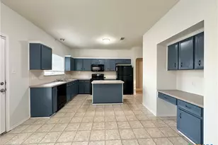 305 Buckskin Trail, Harker Heights, TX 76548 - Photo 10