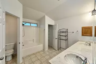 305 Buckskin Trail, Harker Heights, TX 76548 - Photo 22