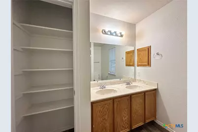 305 Buckskin Trail, Harker Heights, TX 76548 - Photo 32