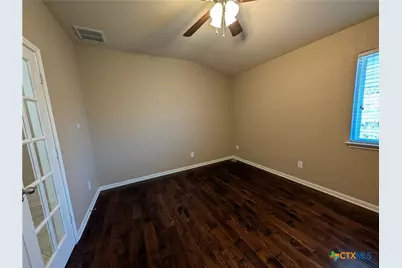 1337 Lauren Street, New Braunfels, TX 78130 - Photo 6