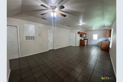 239 Rosalie Drive #B, New Braunfels, TX 78130 - Photo 4