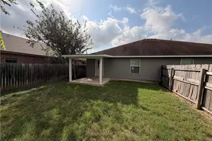 239 Rosalie Dr, New Braunfels, TX 78130 - Photo 18