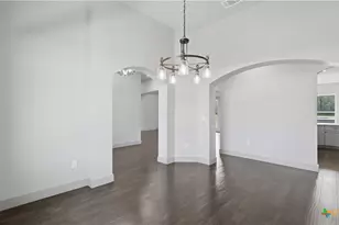 731 County Rd 356, Adkins, TX 78101 - Photo 6