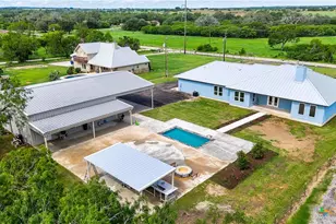 731 County Rd 356, Adkins, TX 78101 - Photo 48