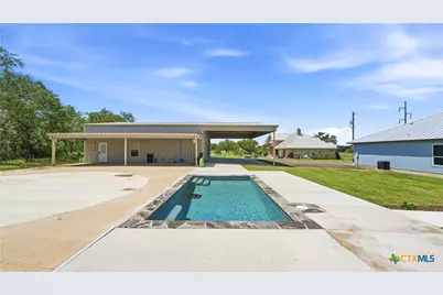 731 County Road 356, Adkins, TX 78101 - Photo 38