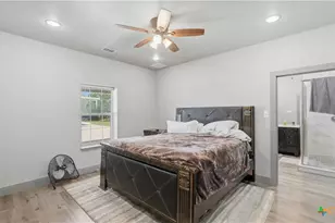 731 County Rd 356, Adkins, TX 78101 - Photo 44
