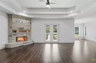 731 County Rd 356, Adkins, TX 78101 - Photo 14