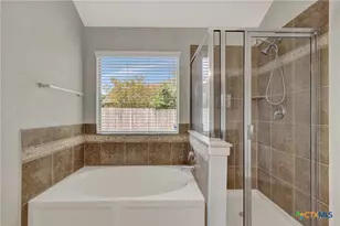 846 Madison Ave, New Braunfels, TX 78130 - Photo 18