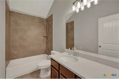 846 Madison Avenue, New Braunfels, TX 78130 - Photo 22