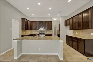 846 Madison Ave, New Braunfels, TX 78130 - Photo 8